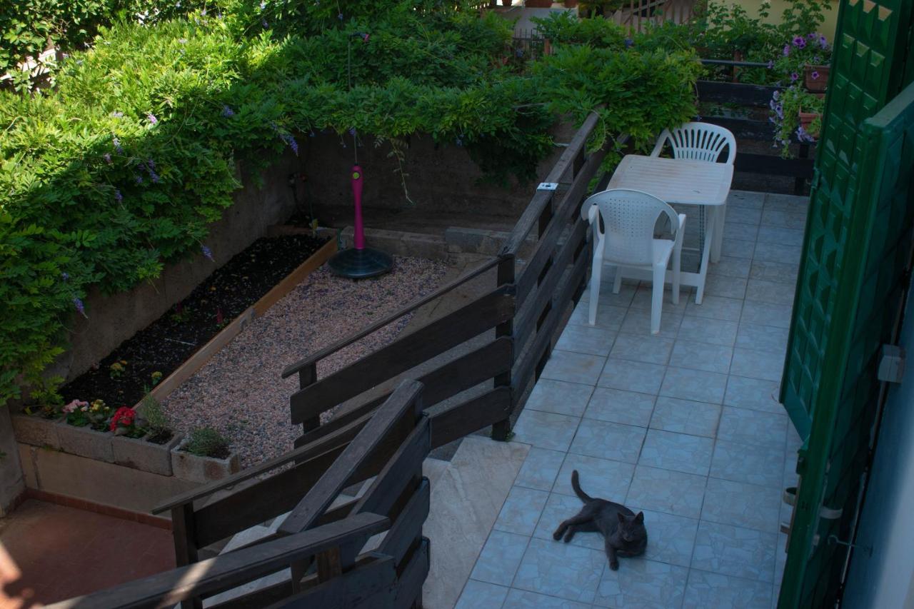 Casa Vacanze "Villa Severina" Iun R6166 R6692 Carbonia Exterior foto